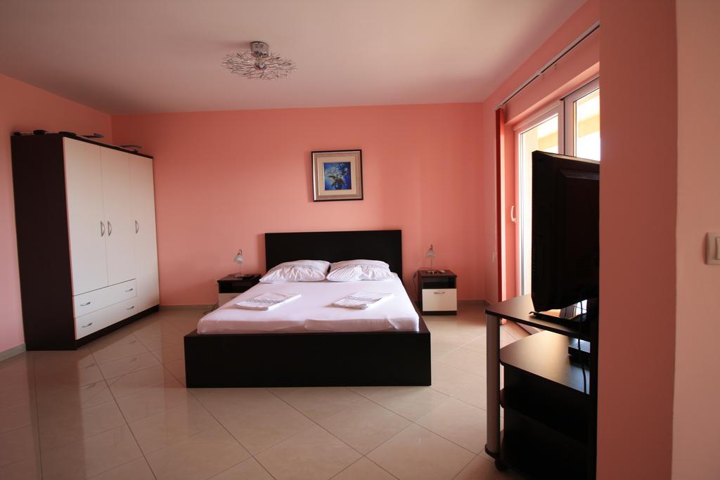 Apartment Dalmatien Traumhaus Makarská Exteriér fotografie