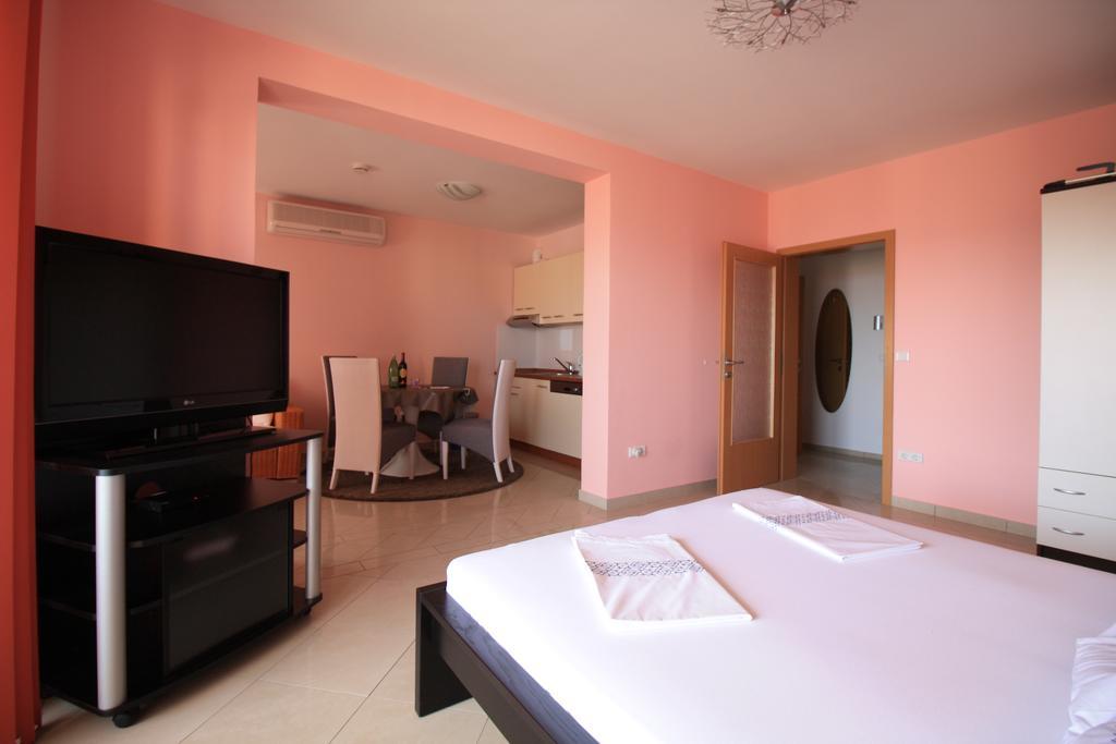 Apartment Dalmatien Traumhaus Makarská Exteriér fotografie