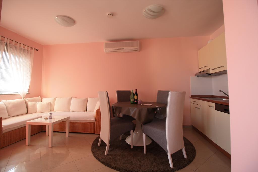 Apartment Dalmatien Traumhaus Makarská Exteriér fotografie